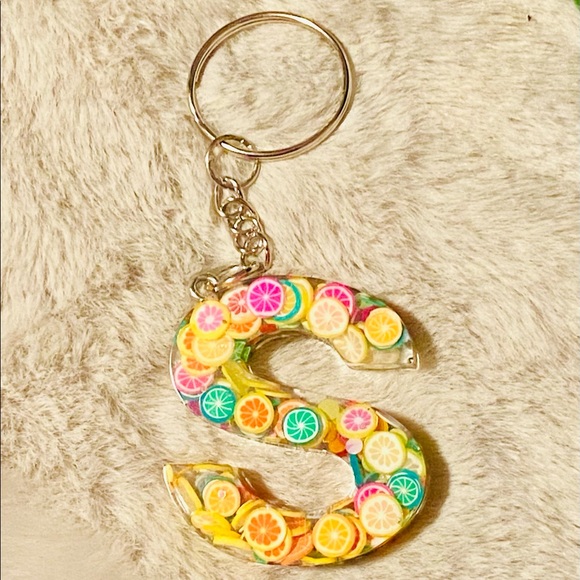 Letter S keychain - Picture 1 of 1